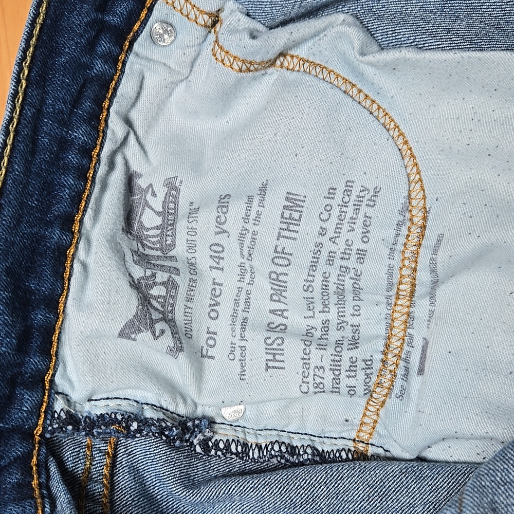 Levi Strauss & Co 511 Modern Slim  40x32 - Picture 3 of 10